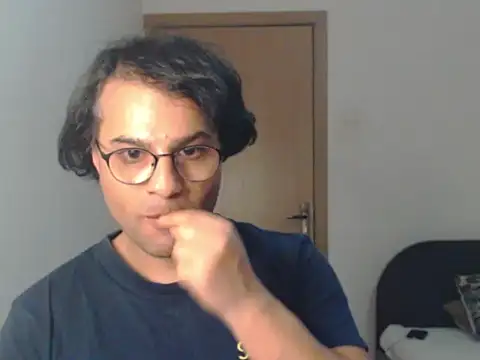 wildpussycat23 élő XXX-chatje