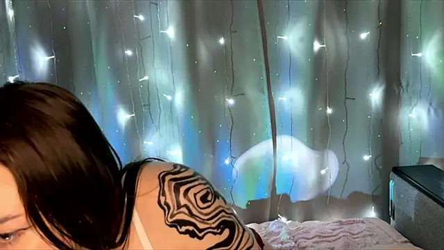 bellarison: онлайн-секс-чат