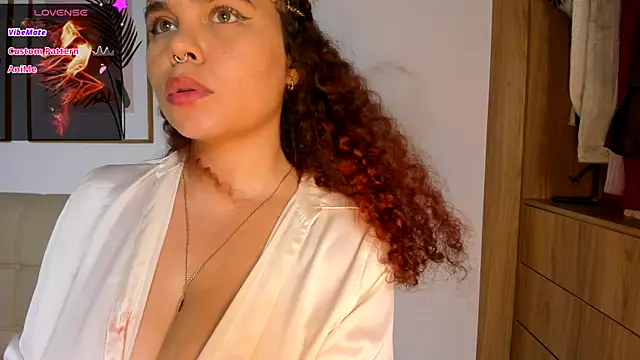 Ashley_black6 即時 XXX 聊天