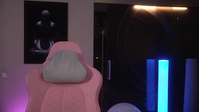 GirlGogoのライブXXXチャット