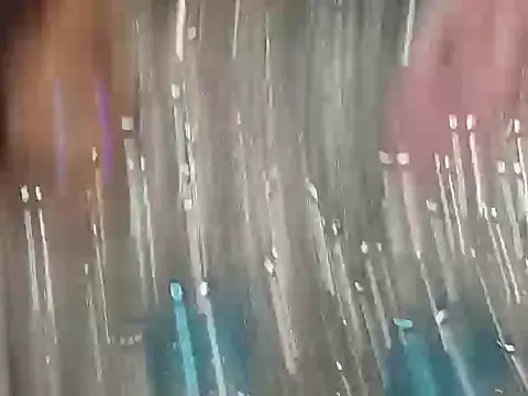 lala_cherry élő XXX-chatje