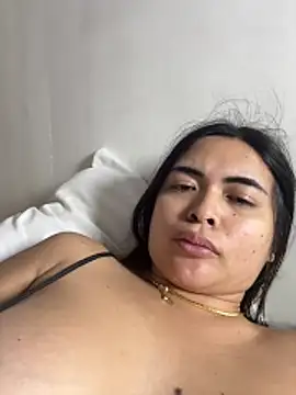 Bombshell_Rebbecca Chat XXX in diretta