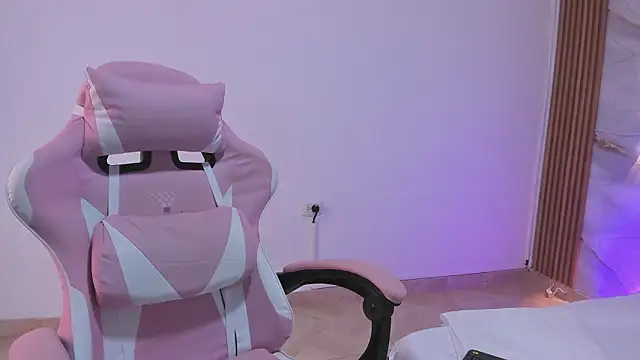 mia_naugthy4 – Live XXX-chat