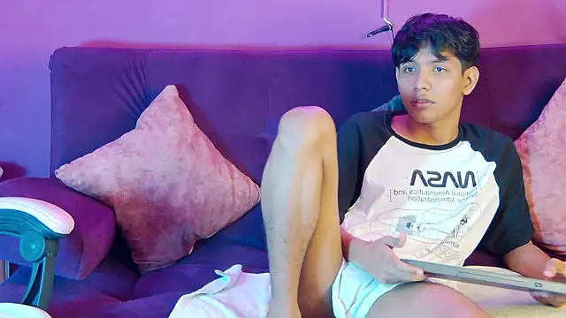 Liam_Sinclair: вебкам-шоу