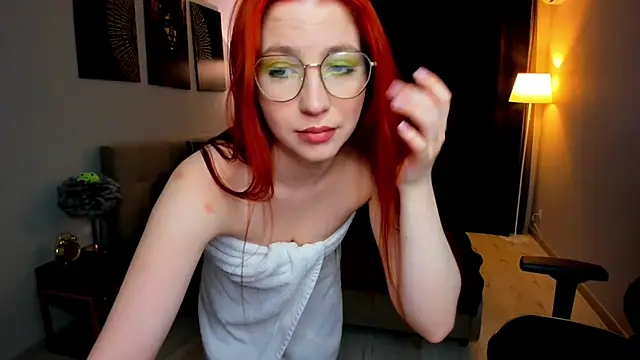 XXX chat uživo modela _FireInMySoul_