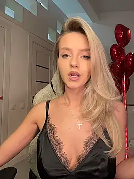 Emeli_Blur webkamerás műsora