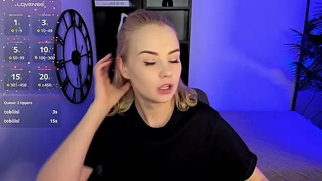 Chat +18 de StephanieSweety ao vivo