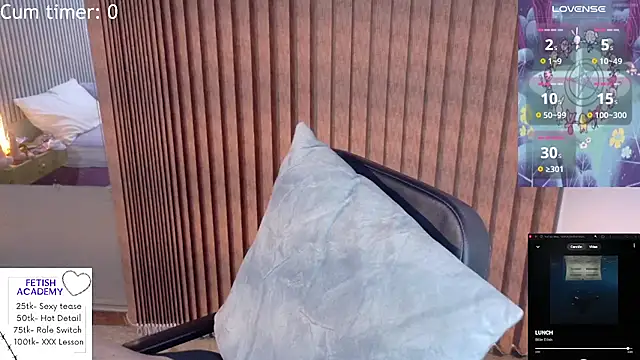 Eli666uwu élő XXX-chatje