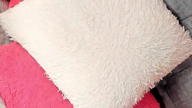 Linda_Fosterr ওয়েবক্যাম শো