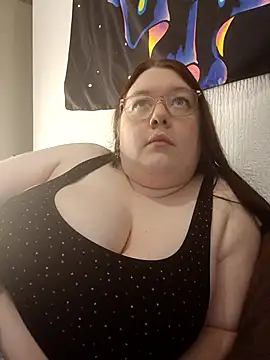 Chat +18 de Sexycurvyemilyy ao vivo