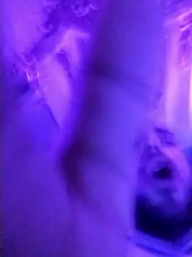 denisxlRo 在線直播表演