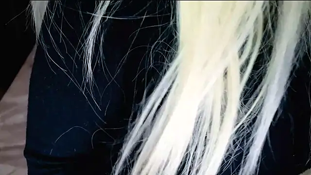 lovely-eyes' Live XXX Chat