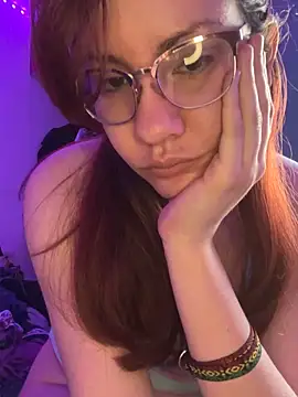 Chat +18 de Nina-Chick777 ao vivo