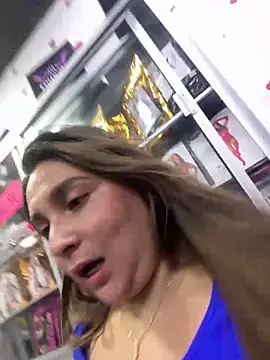 sofiafantasy's Live XXX Chat