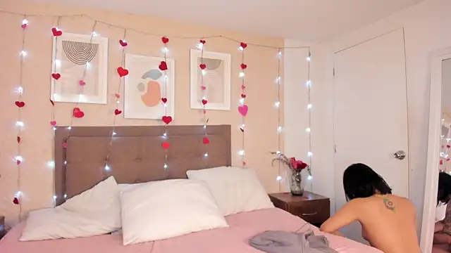 Chat +18 de Samyscott_ ao vivo