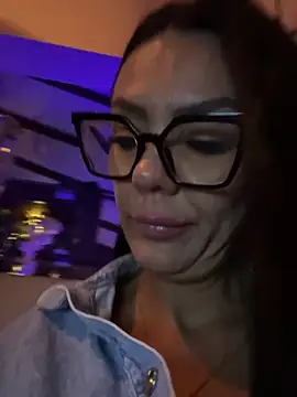 XXX chat uživo modela SofhiaTaylor