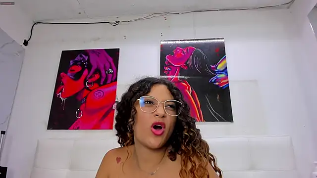 Webkamerová show ahsly78Bryan