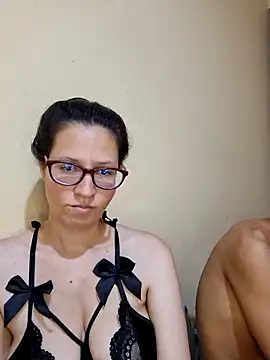 couple_orgasm Adlı Modelin Web Kamerası Şovu