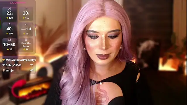 mslilly_croft webcam show