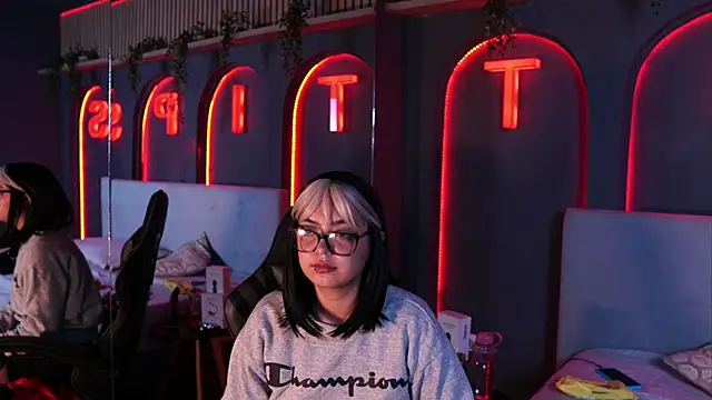 Živý XXX chat mekari_fox