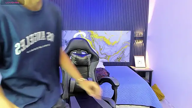 Živý XXX chat SantiagoRusso18