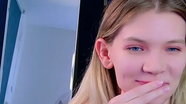 Vivien_Hans: онлайн-секс-чат