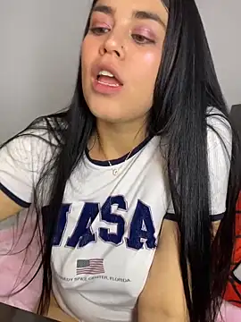 Chat XXX en directo de sophyy_white