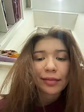 MilliDoll Webcam-Show