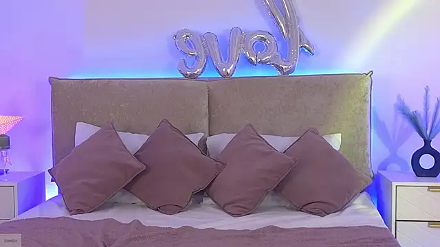 XXX chat uživo modela Jules_night