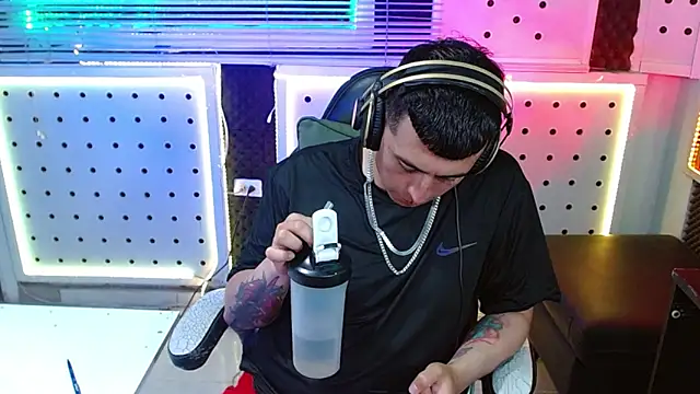 Godofcumxxx Adlı Modelin Canlı XXX Sohbeti