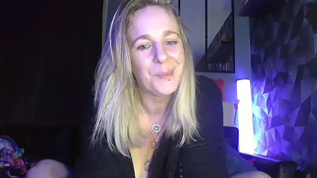 Delichieuse5 Webcam-Show