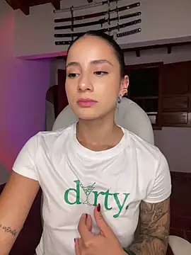 Ale_Lewis Show Webcam