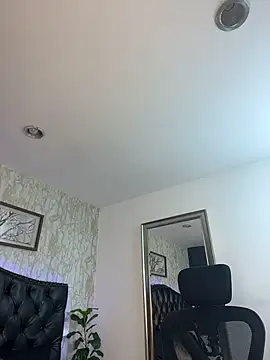 دردشة Lander_Cruz الجنسية المباشرة