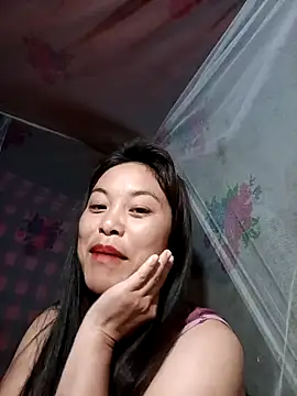 Chat XXX en directo de Alice-567