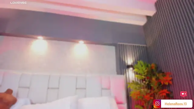 แชท XXX สดของ HelenaRoos