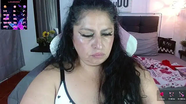 Keyla01_: онлайн-секс-чат