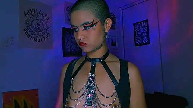 Živý XXX chat alex_one888