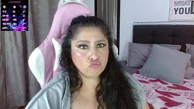 Keyla01_'s Live XXX Chat