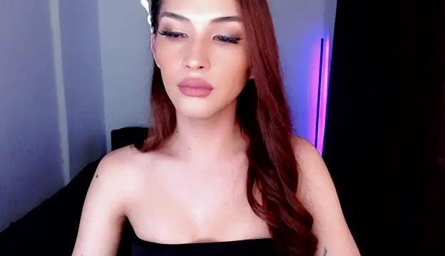 Alicegreenexx's Webcam Show