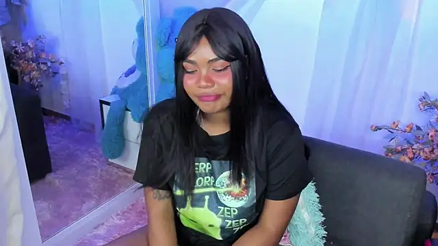 دردشة Angel_Belll الجنسية المباشرة