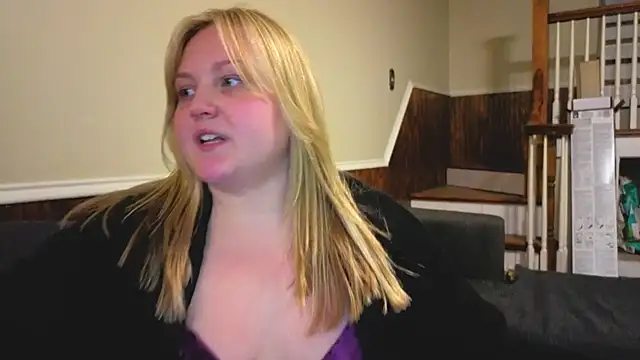 PhatAssBlond ওয়েবক্যাম শো