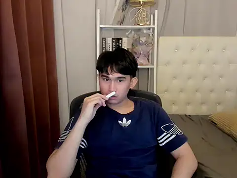 davincihugecock 网络视讯表演