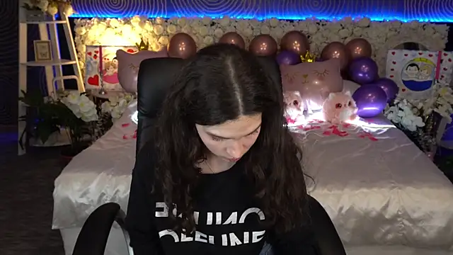 BabyFlowerr's Live XXX Chat