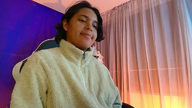 Emmapark_ – Naživo XXX chat