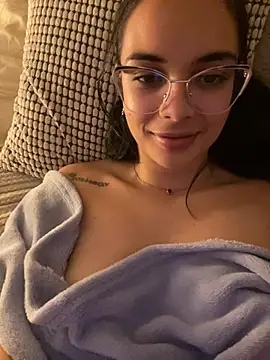 แชท XXX สดของ gabyaridi