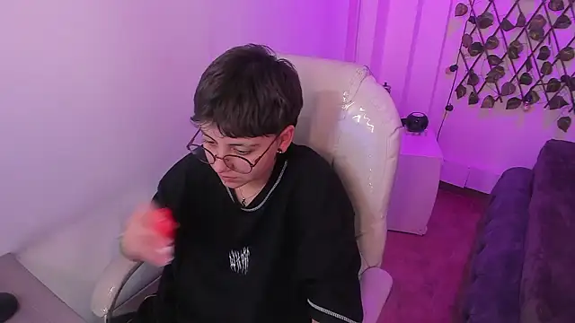 Nathaly_ds Chat XXX in diretta