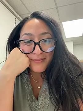 Goddessxxrosexx লাইভ XXX চ্যাট