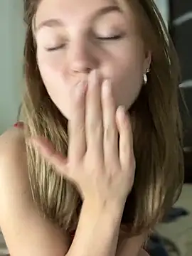 Chat XXX Live Emaline_Fane