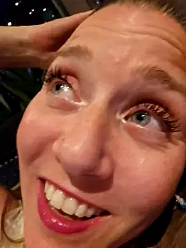 Skyellar – Live XXX-chat