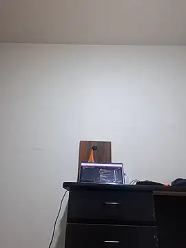 Chat +18 de Ally-cutee ao vivo